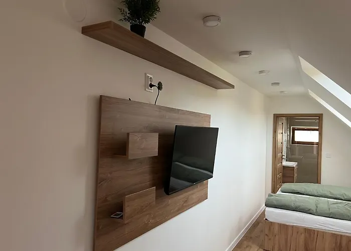 בית הארחה Restauracia Koliba